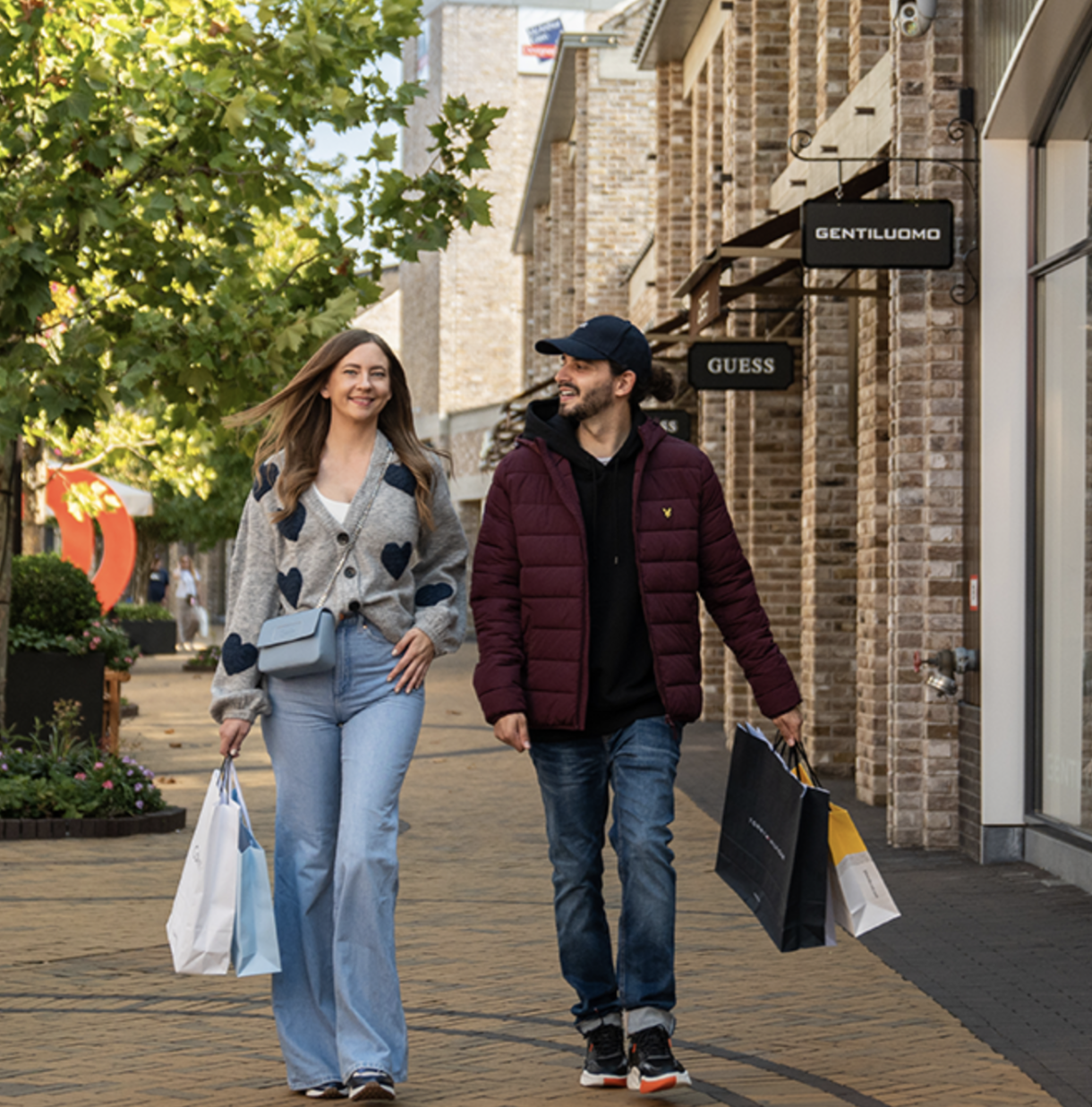 Shopping arrangement